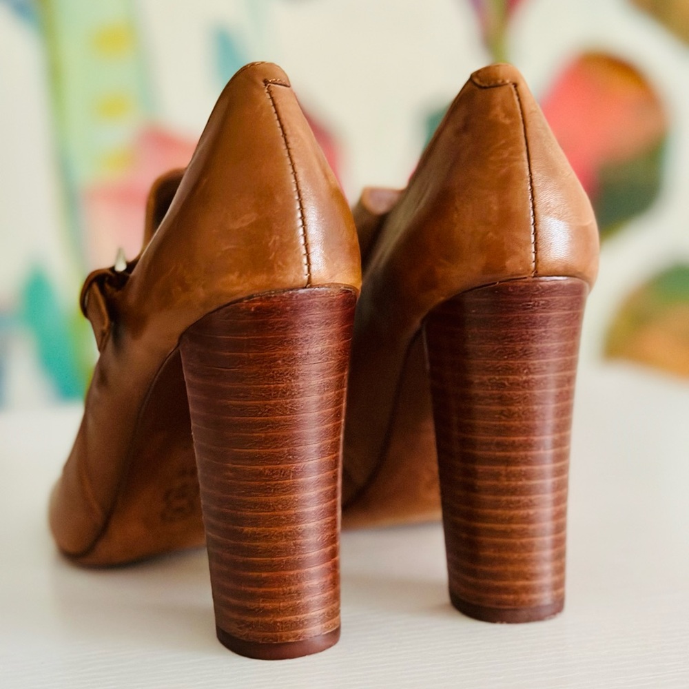 LAUREN by Ralph Lauren Brown Leather Peeptoe Mary Jane Heels - Picture 3 of 5